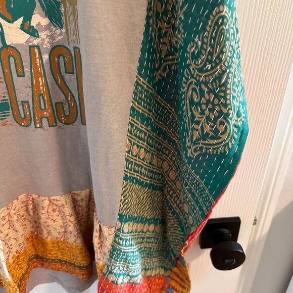 Custom Johny Cash Upcycled Kantha Graphic Tee / Boho Tunic Top - Picture 2 of 6